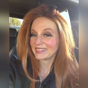 Meet your Posher, Nichole